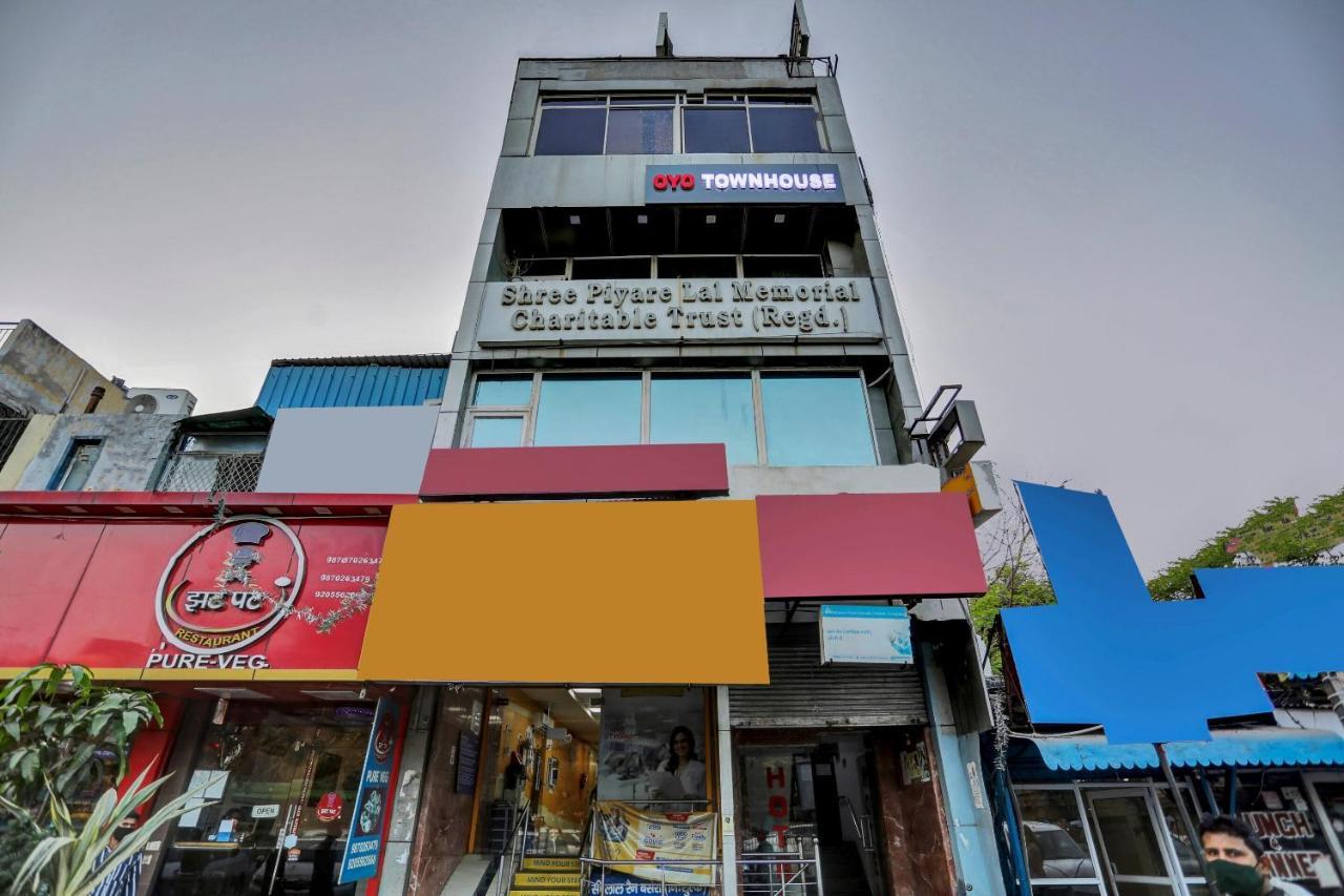 Hotel O Shivam Guest House New Delhi Buitenkant foto