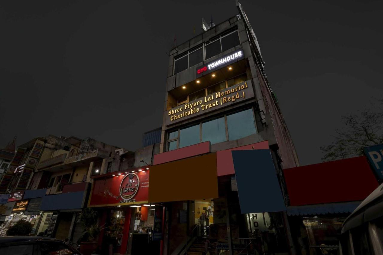 Hotel O Shivam Guest House New Delhi Buitenkant foto