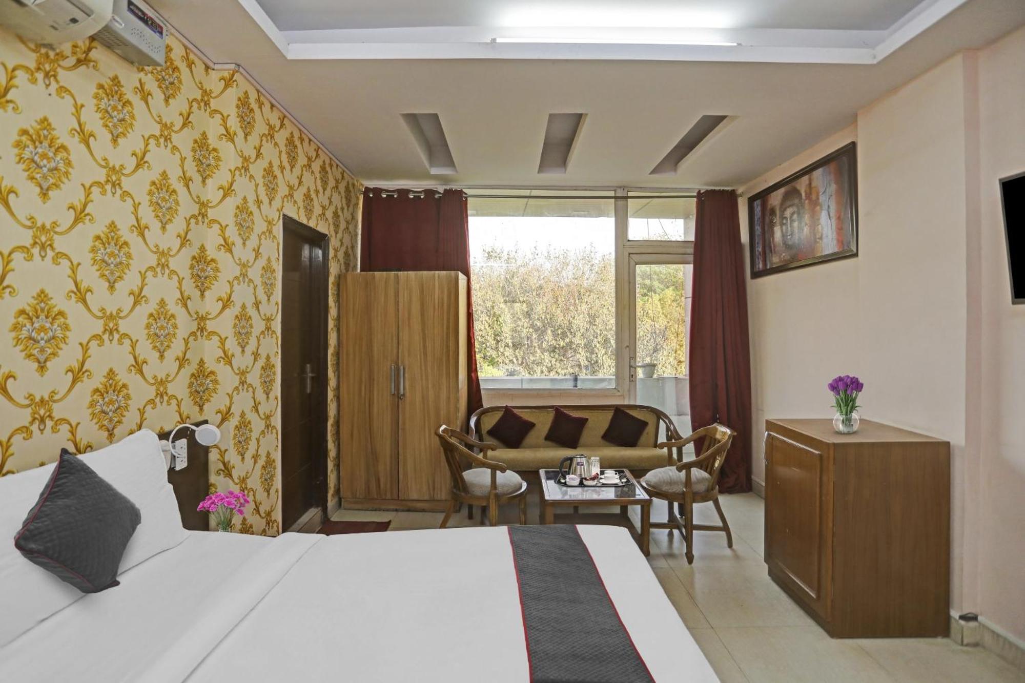 Hotel O Shivam Guest House New Delhi Buitenkant foto